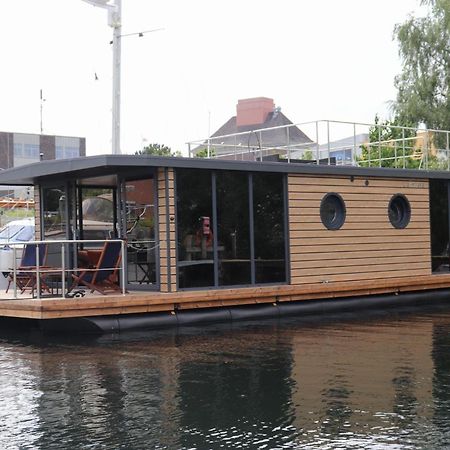 فندق Houseboat Leni فلنسبورغ المظهر الخارجي الصورة