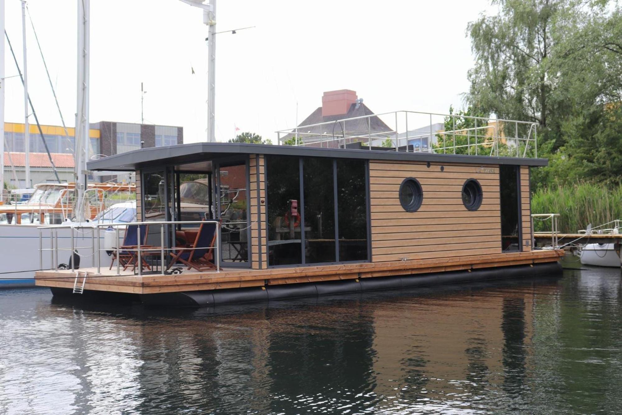 فندق Houseboat Leni فلنسبورغ المظهر الخارجي الصورة