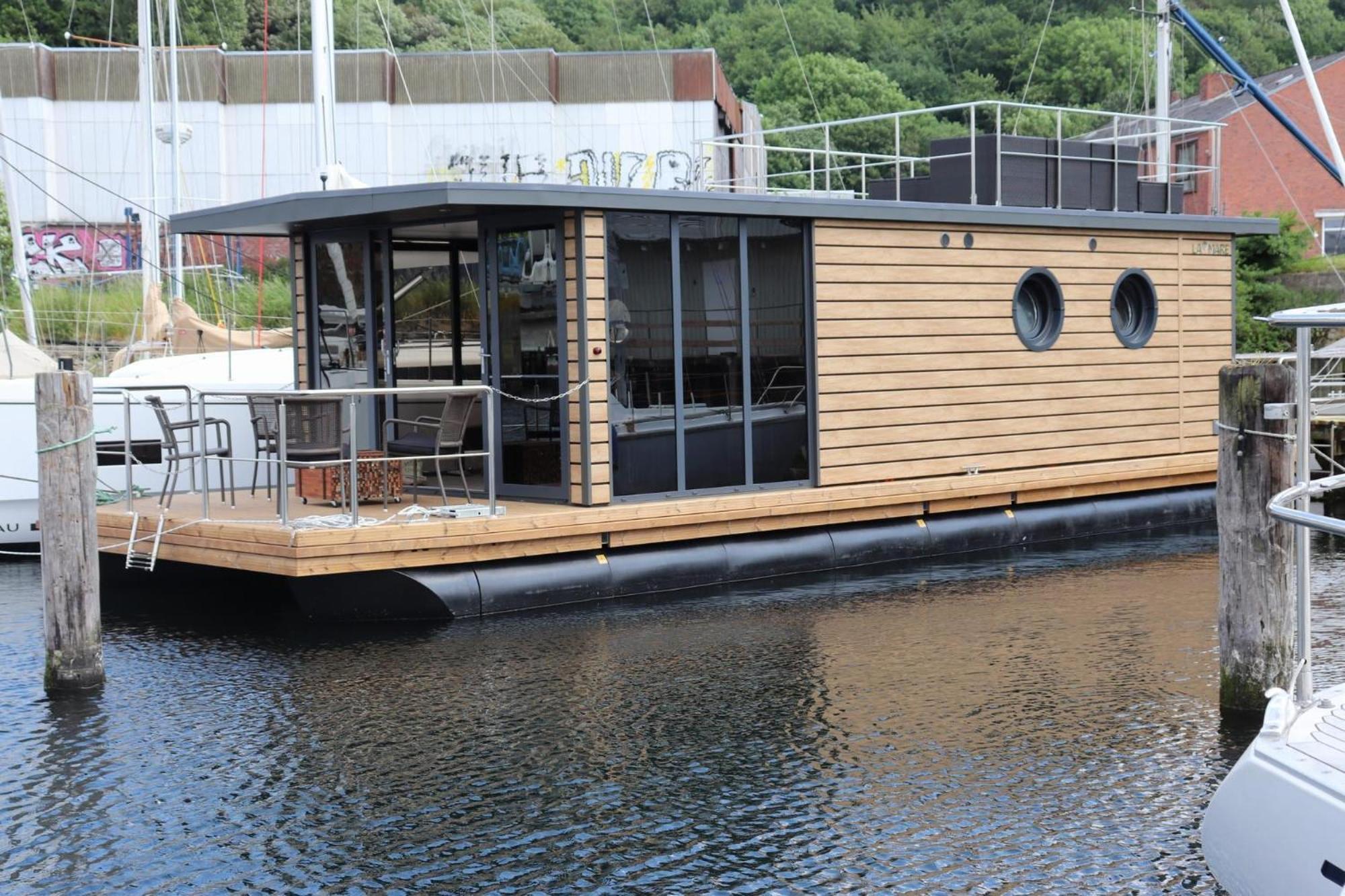 فندق Houseboat Leni فلنسبورغ المظهر الخارجي الصورة