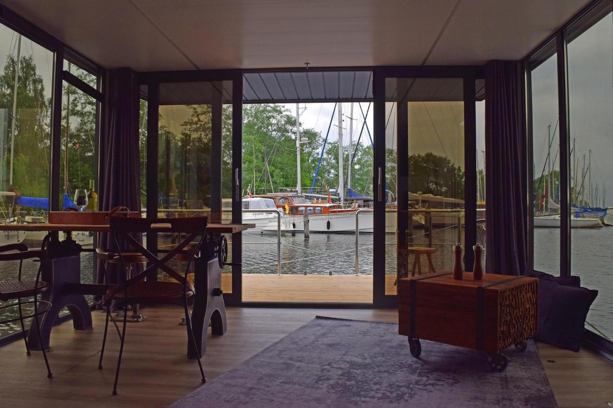 فندق Houseboat Leni فلنسبورغ المظهر الخارجي الصورة