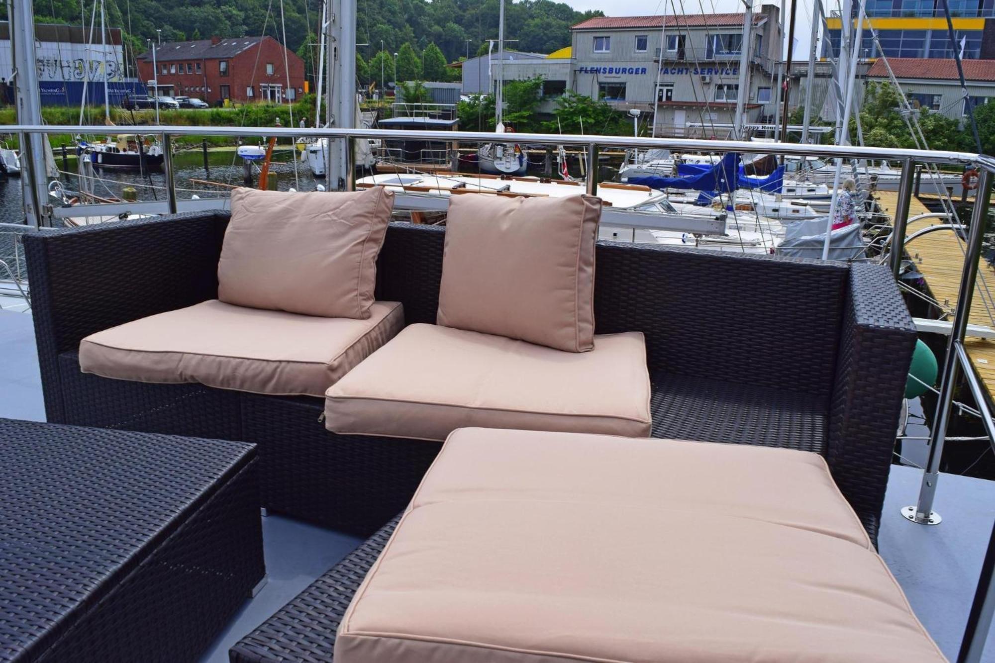 فندق Houseboat Leni فلنسبورغ المظهر الخارجي الصورة