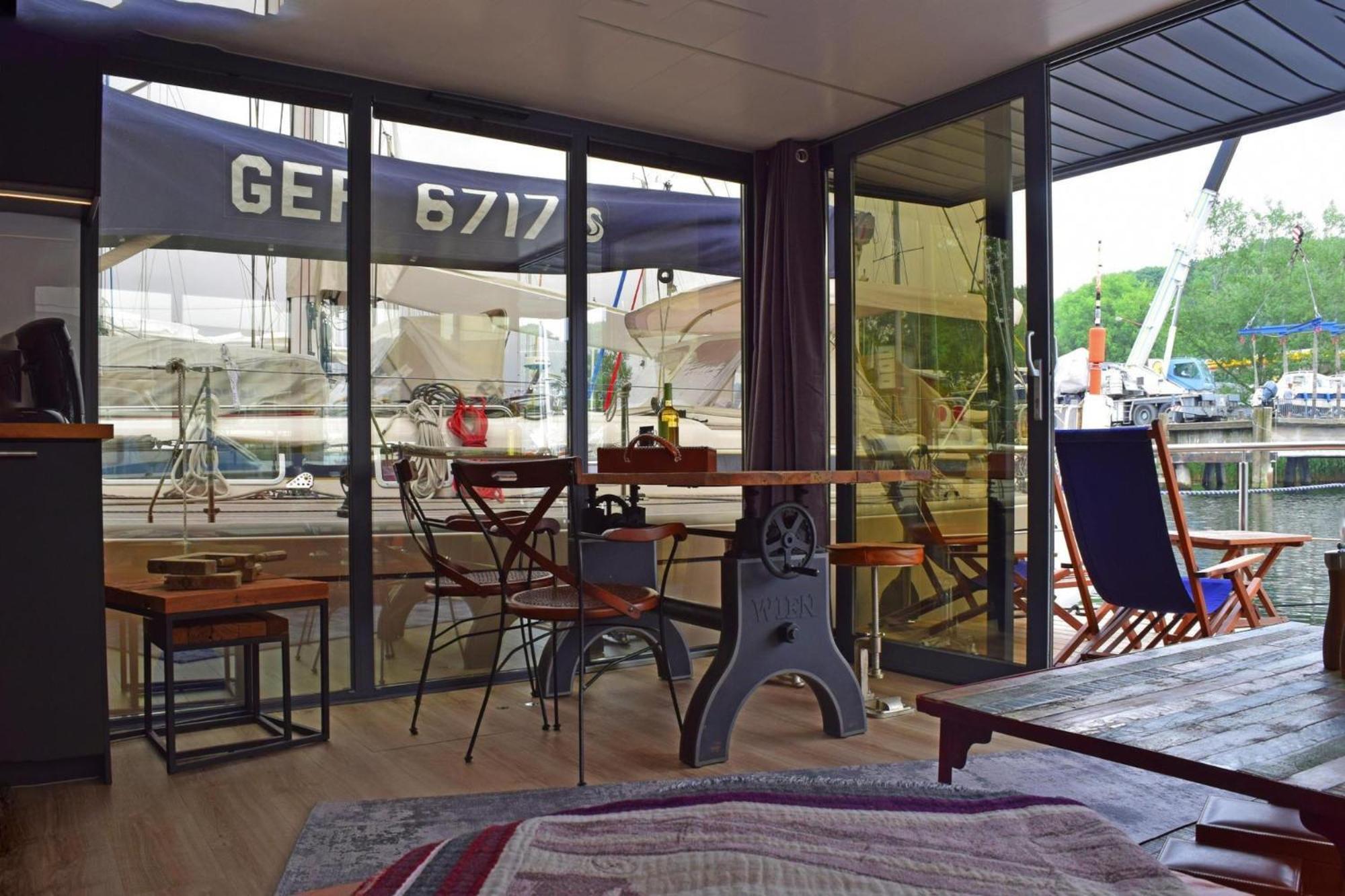 فندق Houseboat Leni فلنسبورغ المظهر الخارجي الصورة